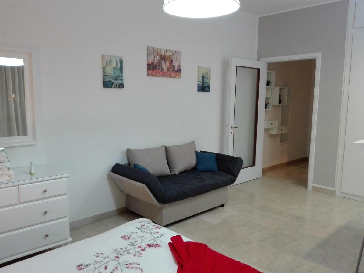 Mecenate Cozy Flat Lägenhet Milano Exteriör bild