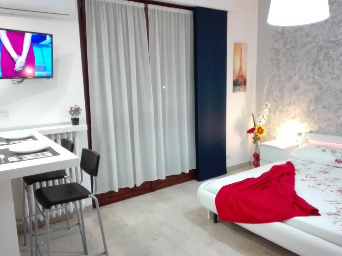Mecenate Cozy Flat Lägenhet Milano Exteriör bild